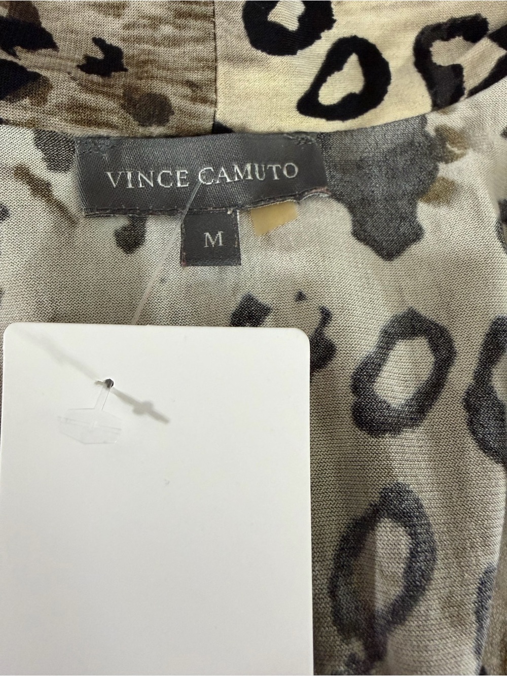 Vince Camuto Black and Taupe Animal Print Blouse women’s medium - Picture 7 of 7